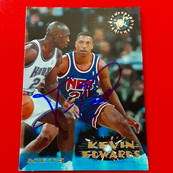AUTOGRAPHED Kevin Edwards New Jersey Nets NBA Basketball Card - Picture 2 of 3